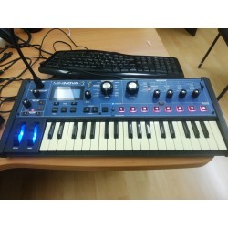 Alquiler novation MiniNova