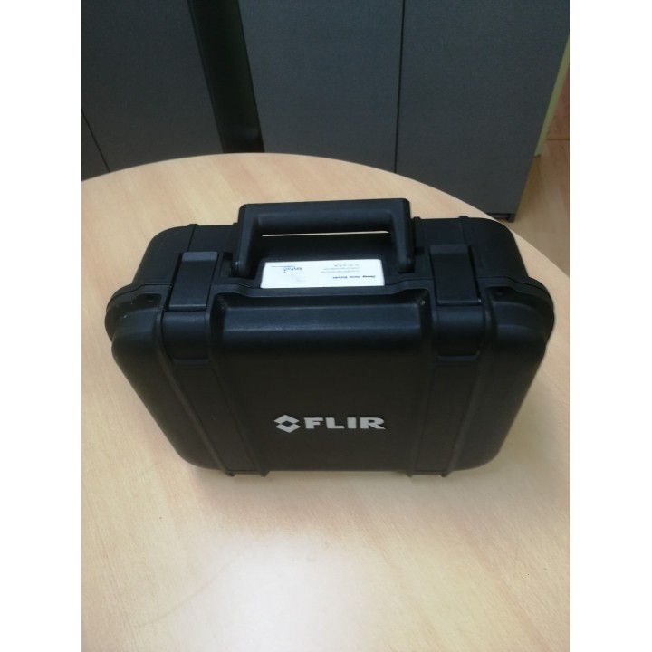 Lloguer de la càmera tèrmica WiFi FLIR E5 | Fugues i humitat