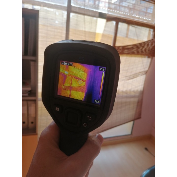 Lloguer de la càmera tèrmica WiFi FLIR E5 | Fugues i humitat